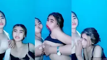 ABG Lesbi Adu Toket Besar Dan Jilatin Memek Squirt poster
